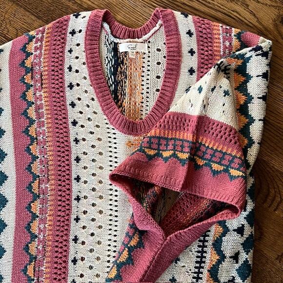 Easel Poncho Sweater Womens M Oversized Colorful Fringe Boho Southwestern - Picture 2 of 8